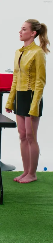Lili Reinhart photo 11 of 1522