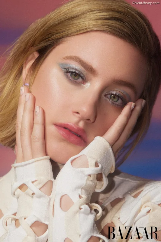 Lili Reinhart photo 23 of 1522