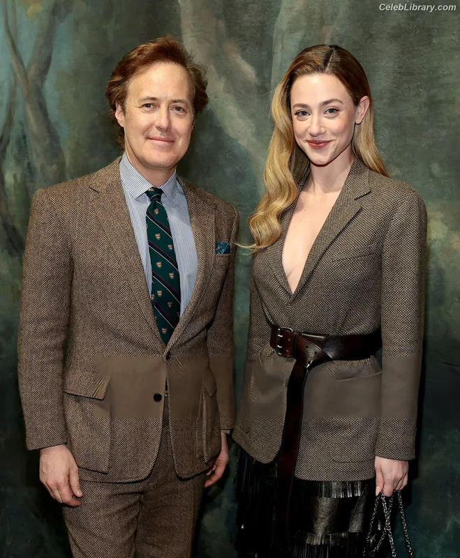 Lili Reinhart photo 23 of 1522
