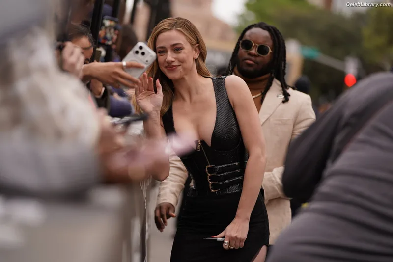 Lili Reinhart photo 15 of 1522