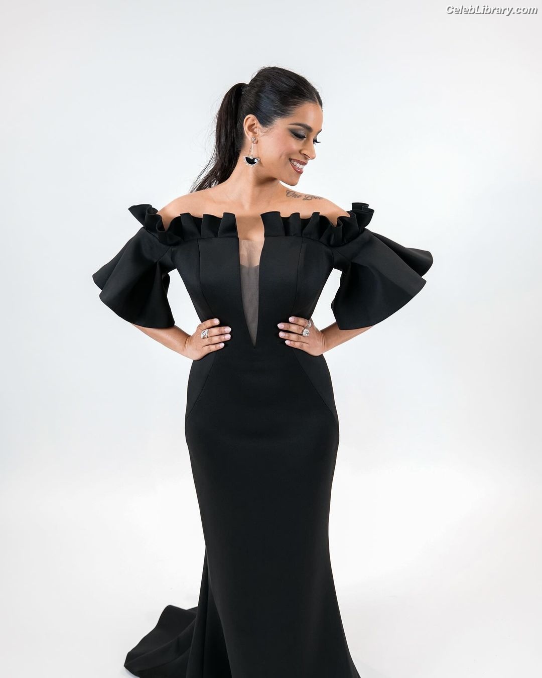 lilly singh photo 5 of 297