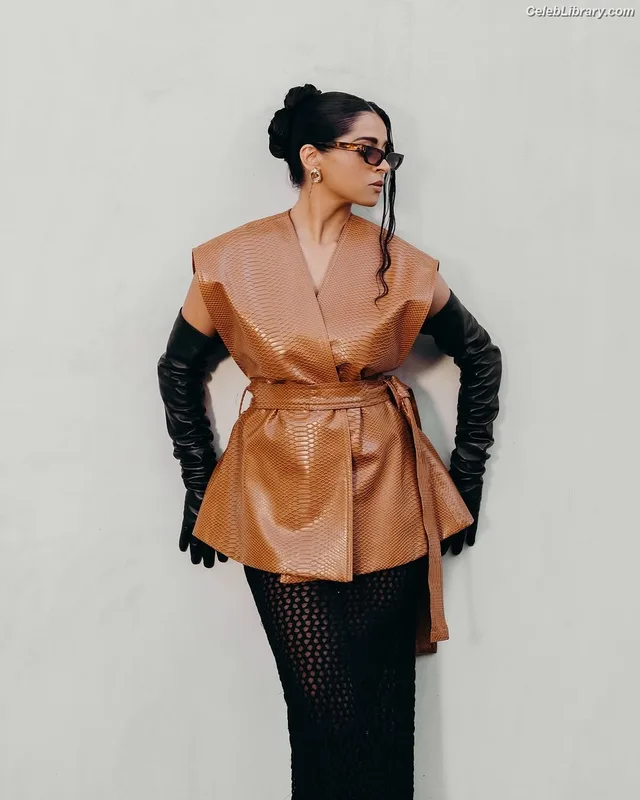 lilly singh photo 1 of 297