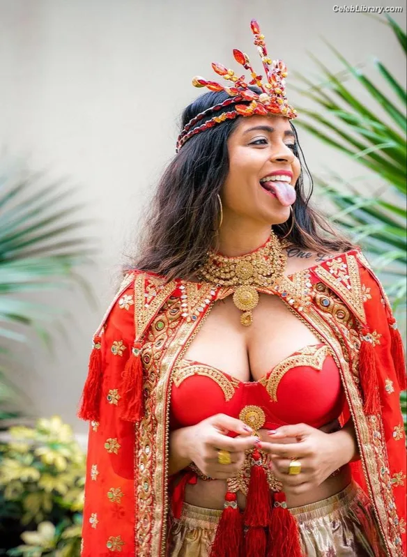lilly singh photo 11 of 297