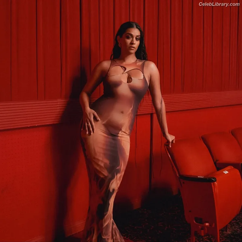 lilly singh photo 3 of 297