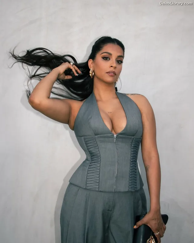lilly singh photo 6 of 297
