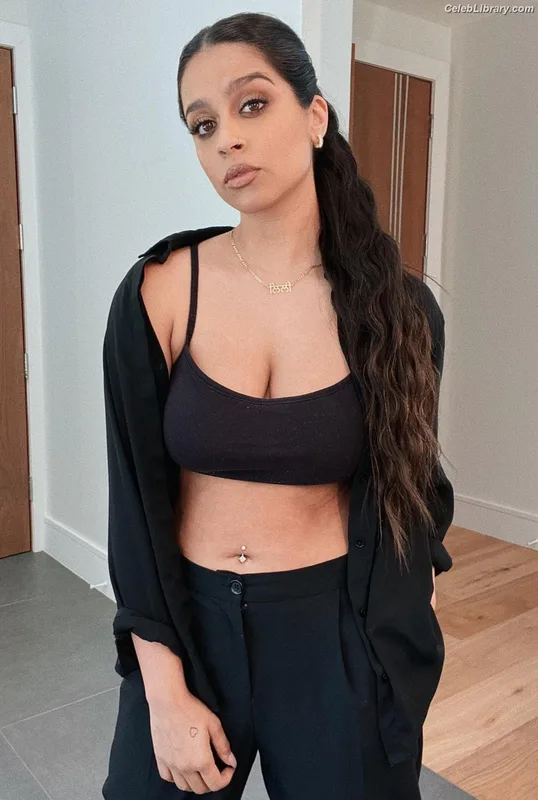 lilly singh photo 4 of 297