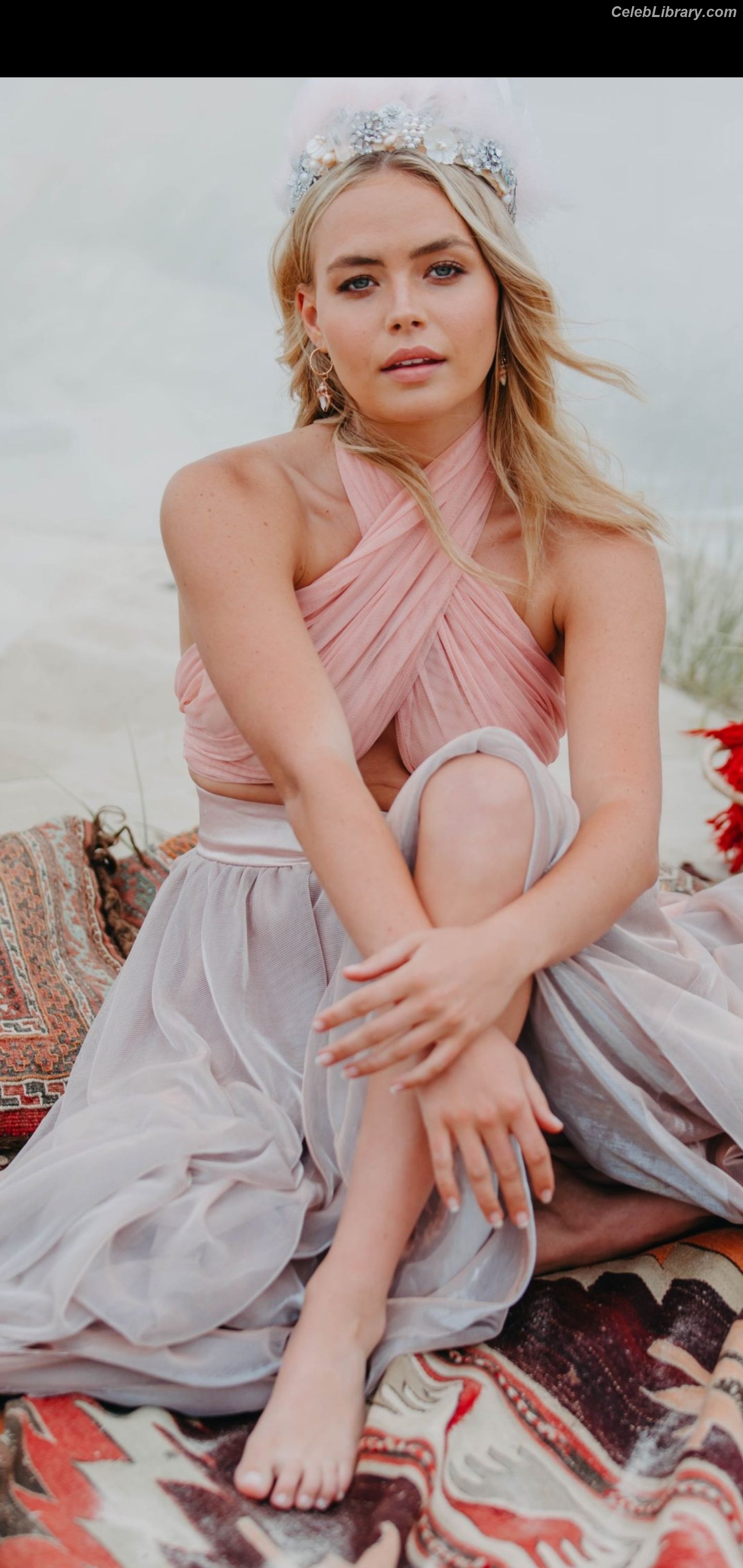 Lilly Van Der Meer photo 8 of 15