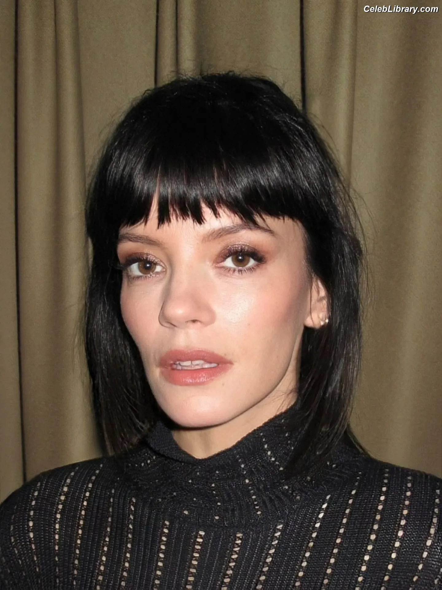 Lily Allen photo 19 of 436