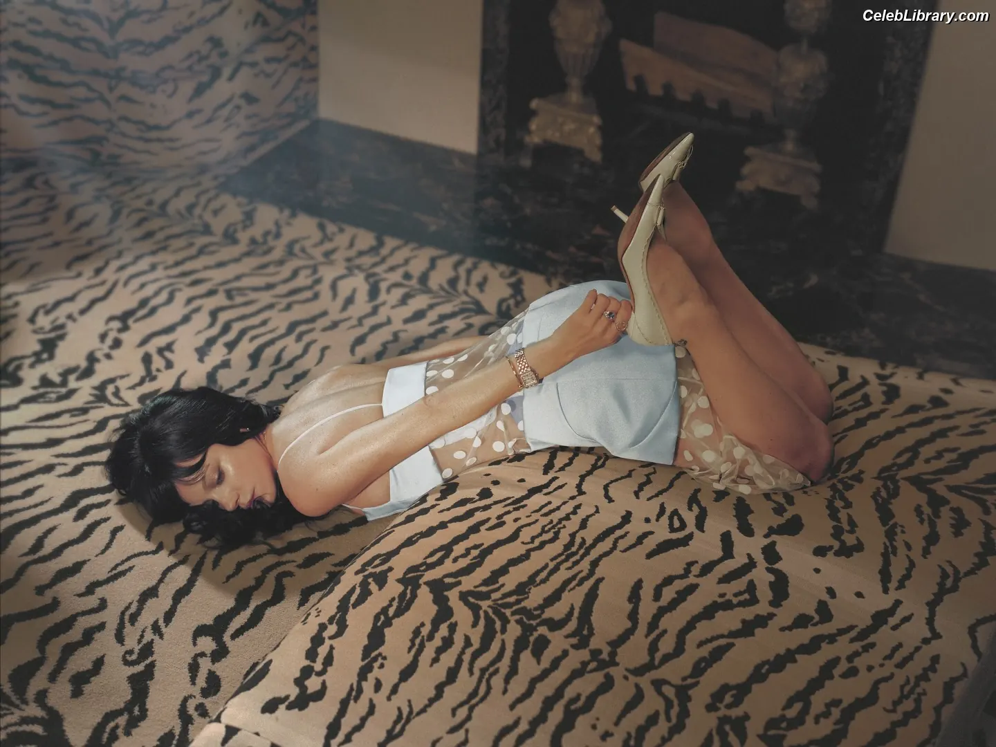 Lily Allen photo 10 of 436