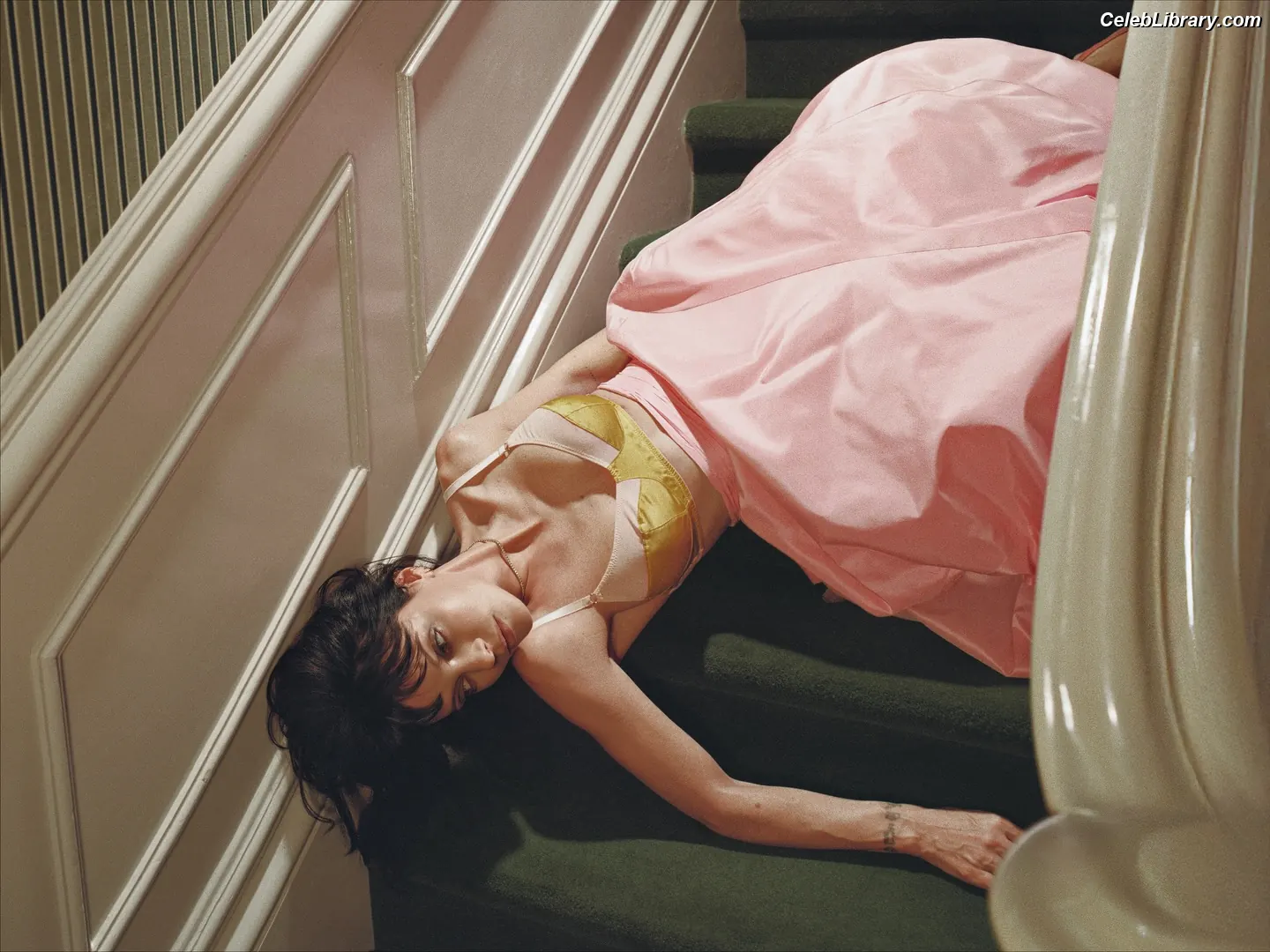 Lily Allen photo 13 of 436