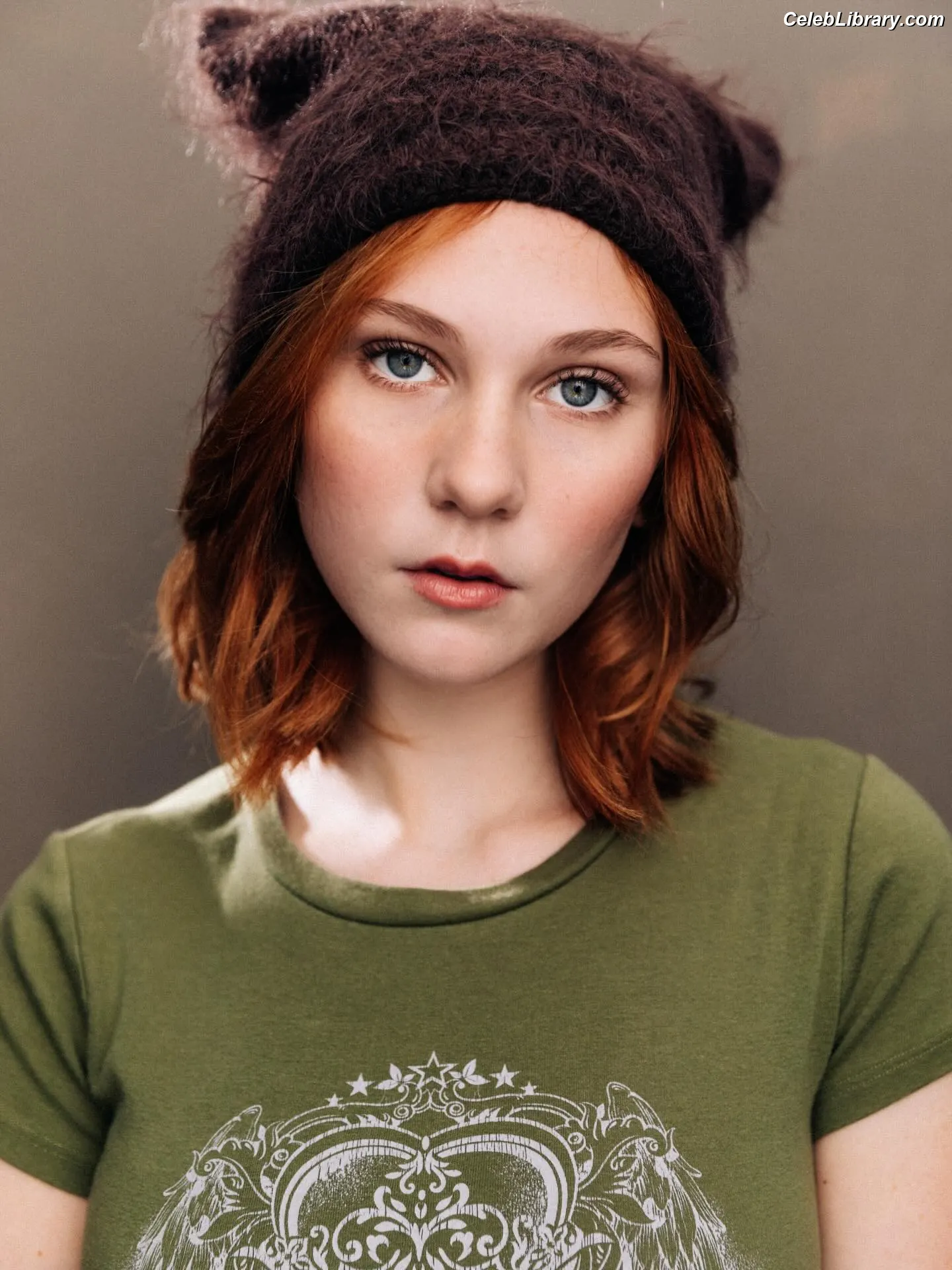 Lily Brooks O’Briant photo 7 of 1120