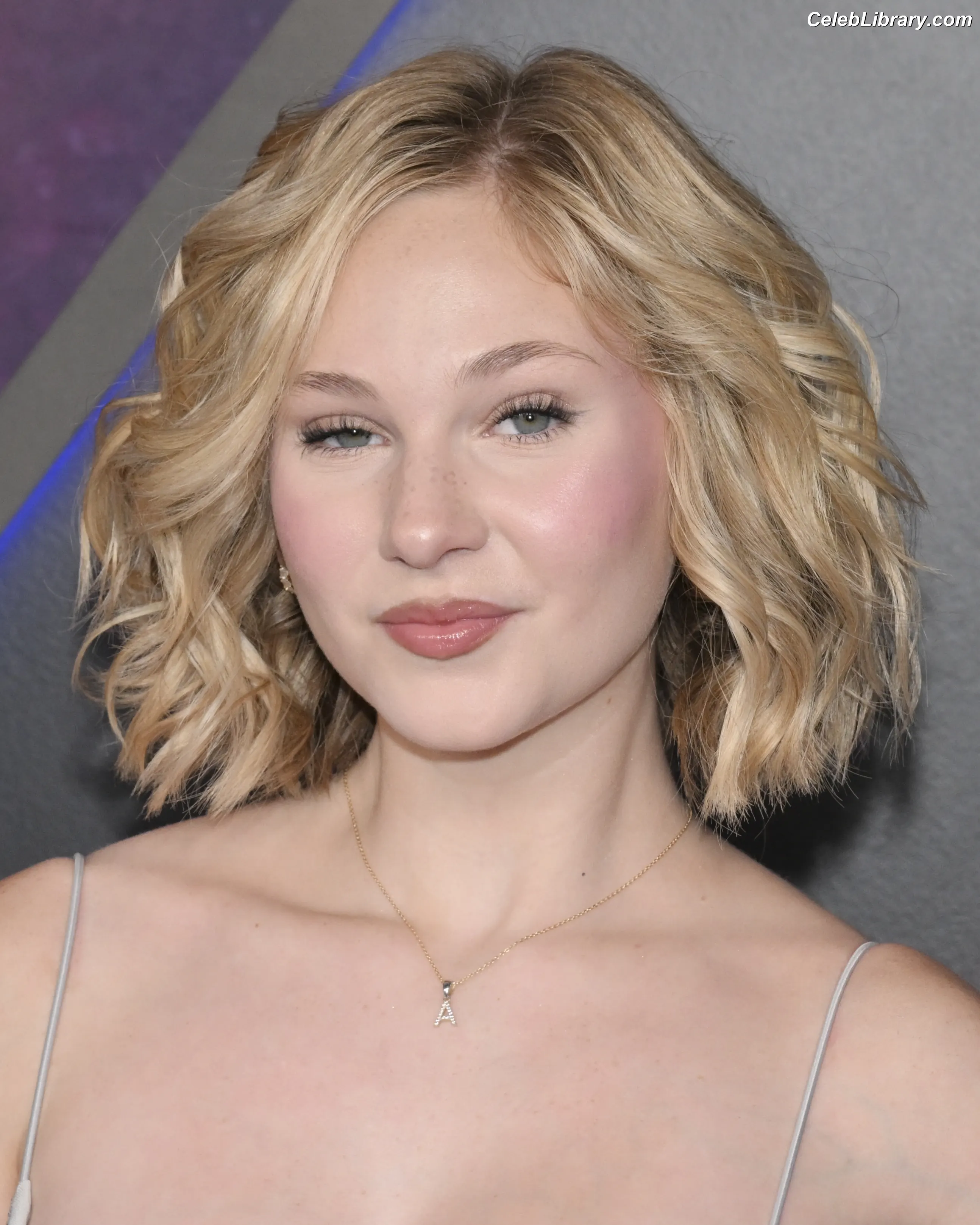 Lily Brooks O’Briant photo 9 of 1120