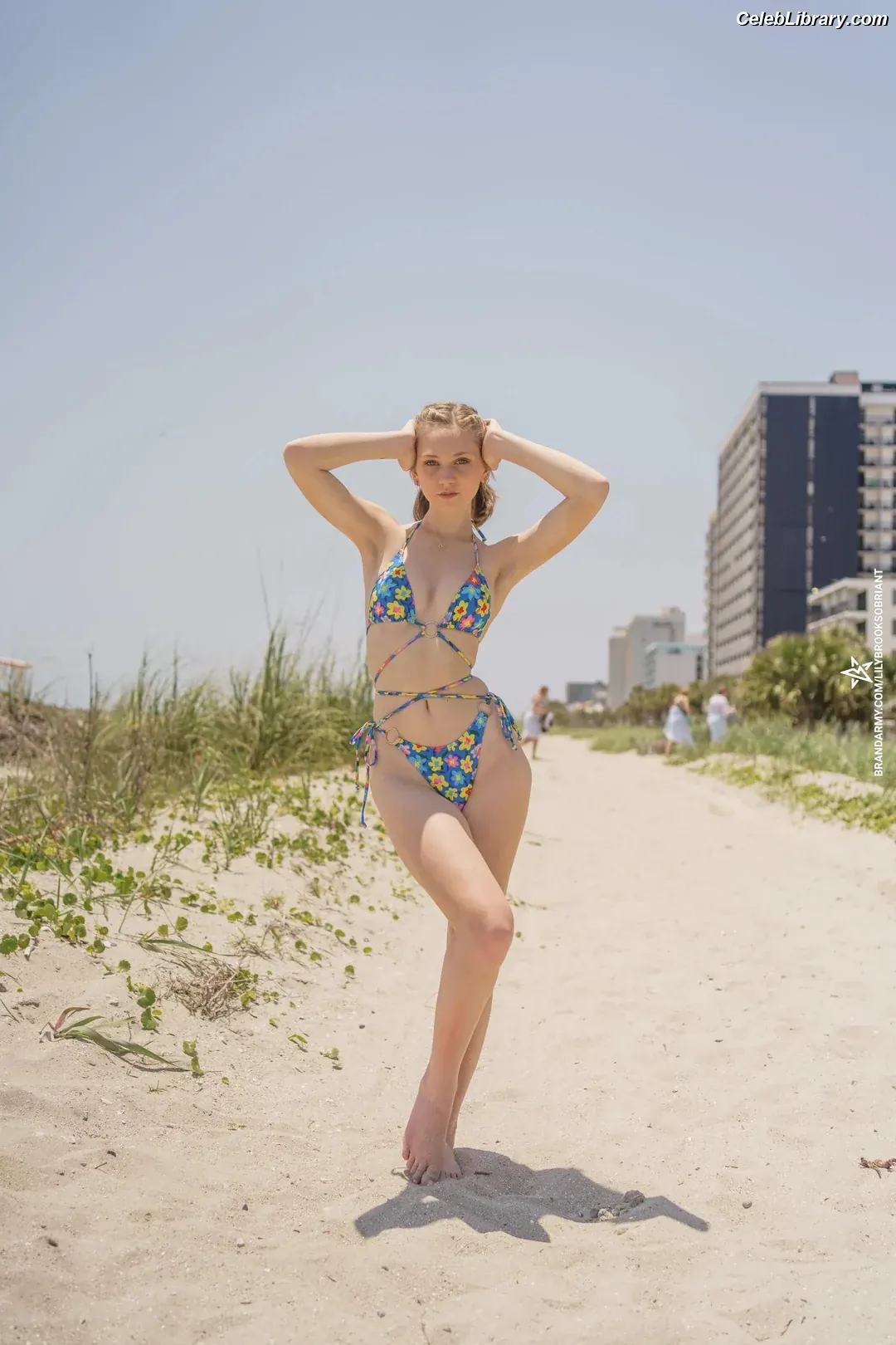 Lily Brooks O’Briant photo 6 of 1120