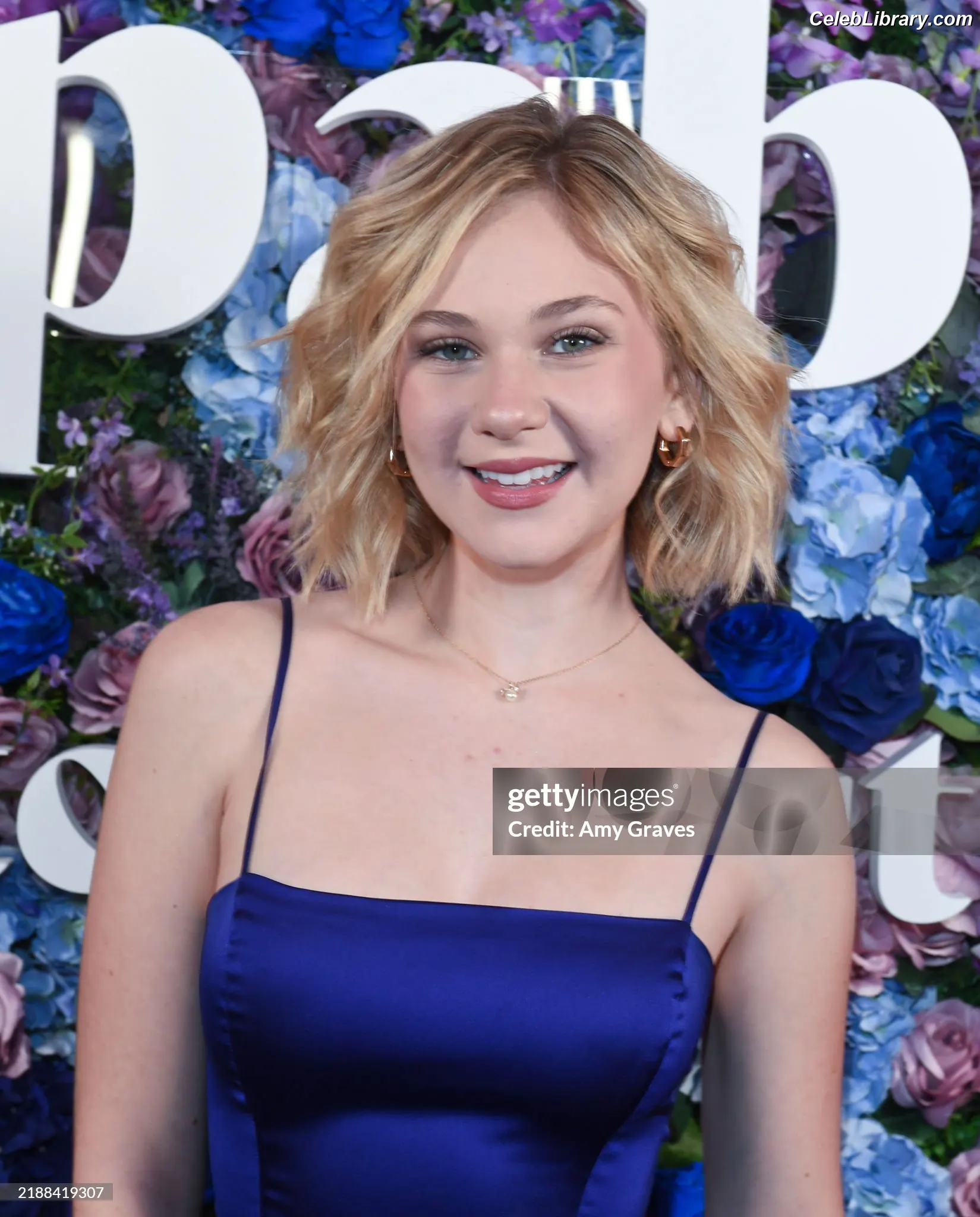 Lily Brooks O’Briant photo 14 of 1120