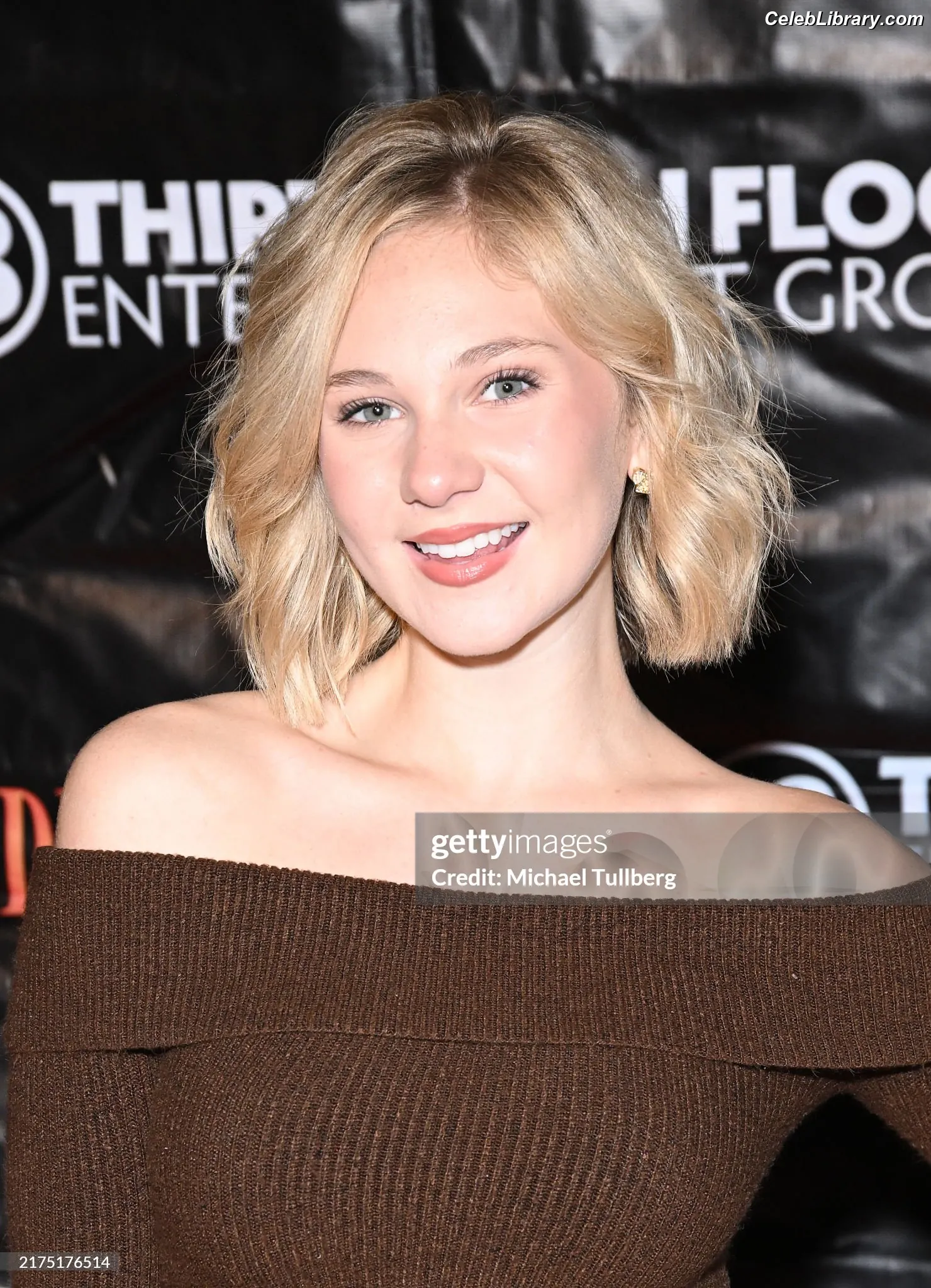 Lily Brooks O’Briant photo 13 of 1120