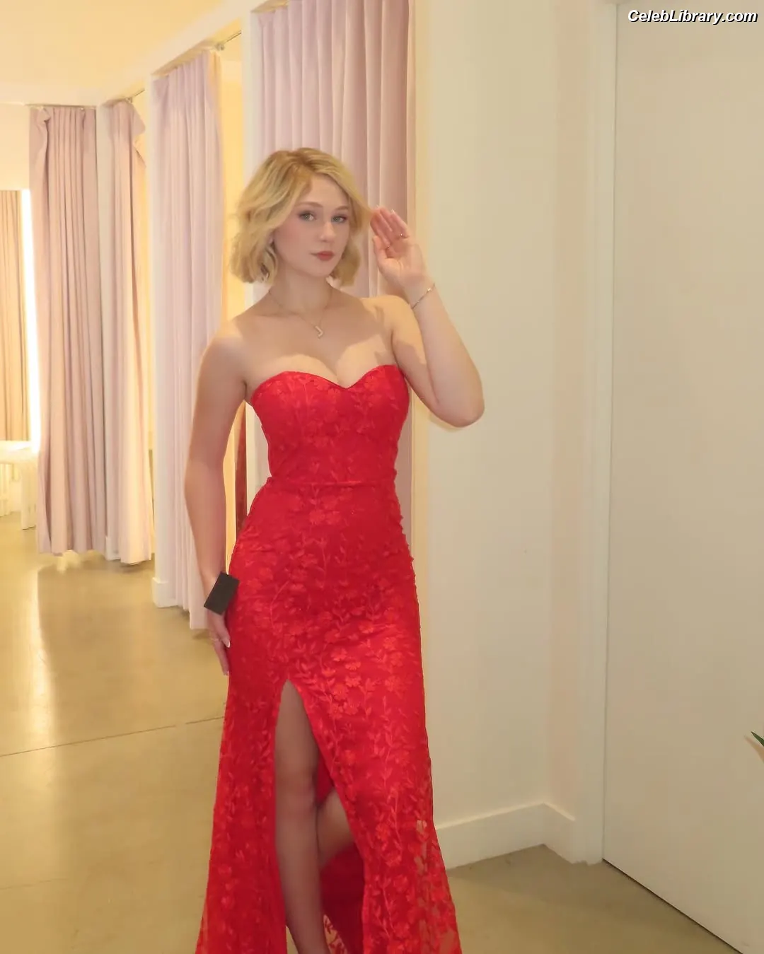 Lily Brooks O’Briant photo 16 of 1120