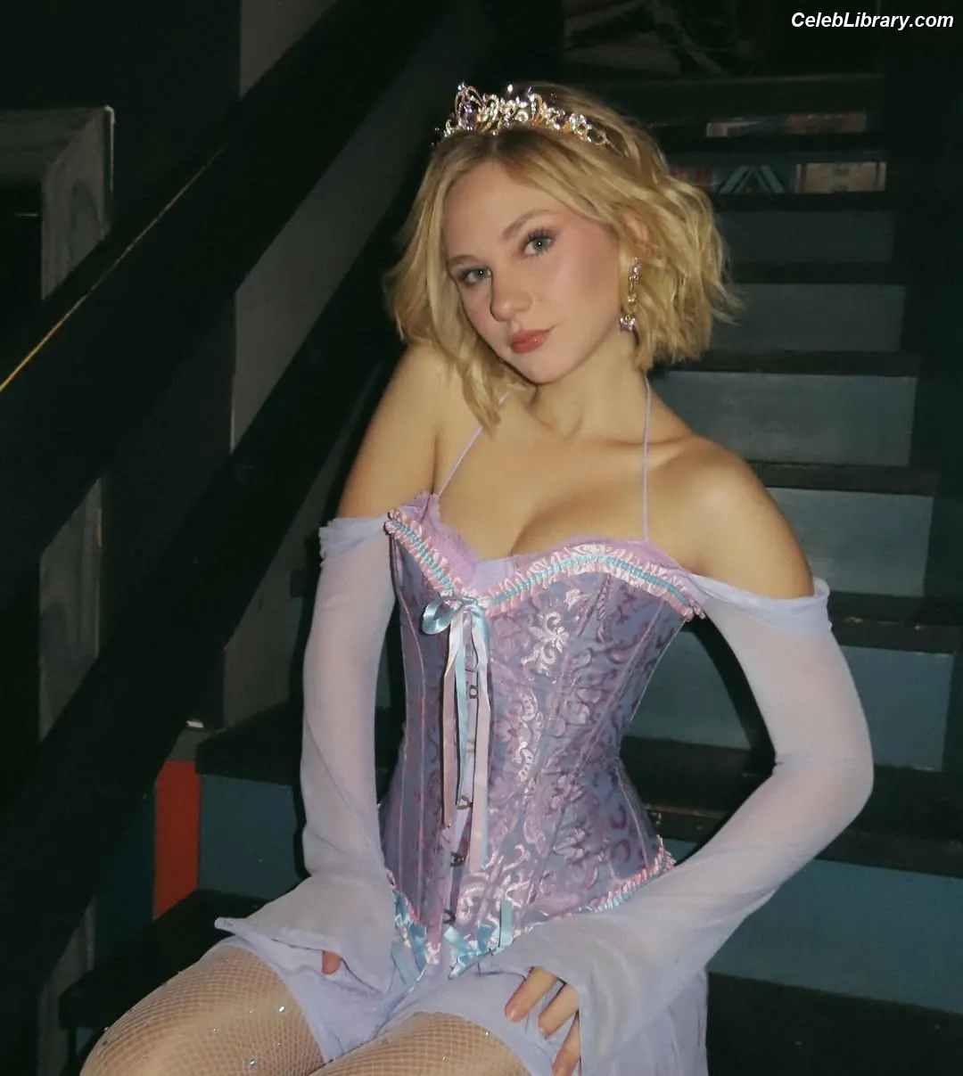 Lily Brooks O’Briant photo 22 of 1120