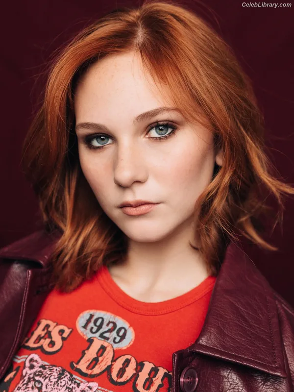 Lily Brooks O’Briant photo 2 of 1107