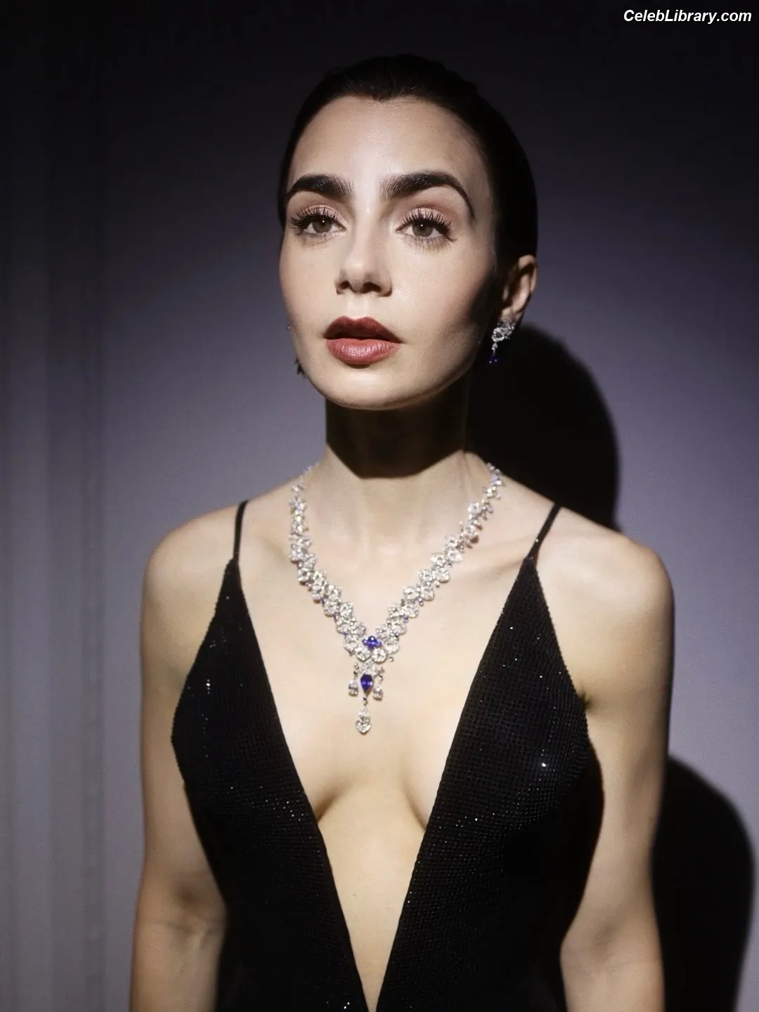 Lily Collins photo 18 of 837