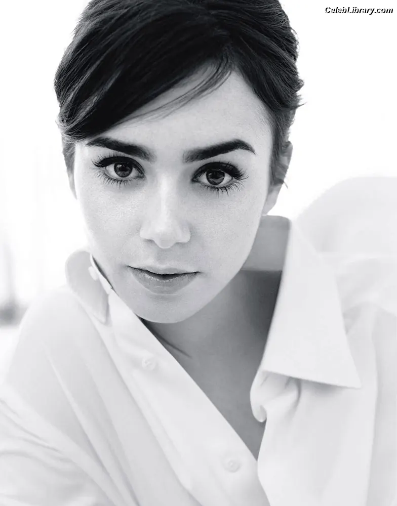 Lily Collins photo 19 of 837