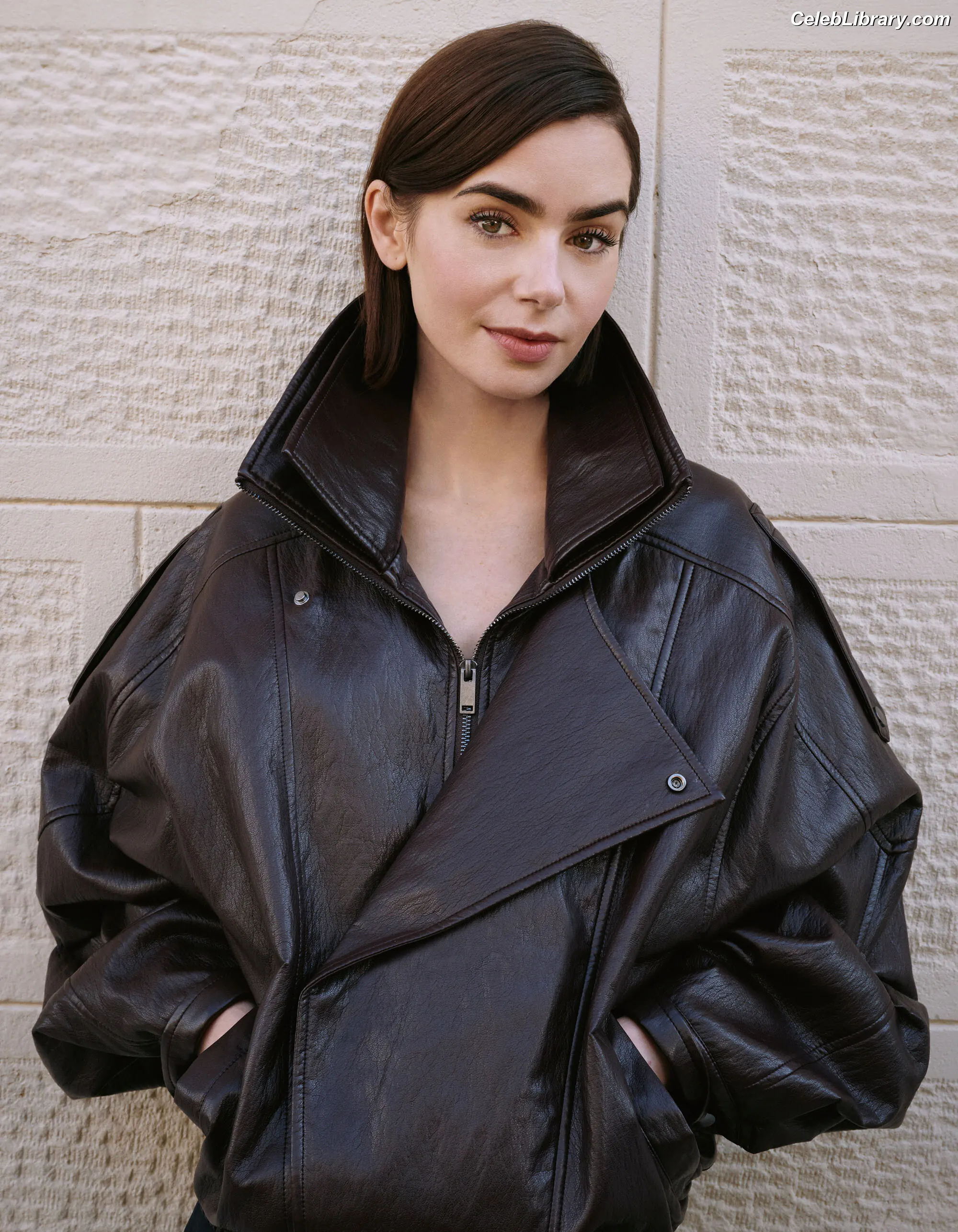 Lily Collins photo 19 of 837