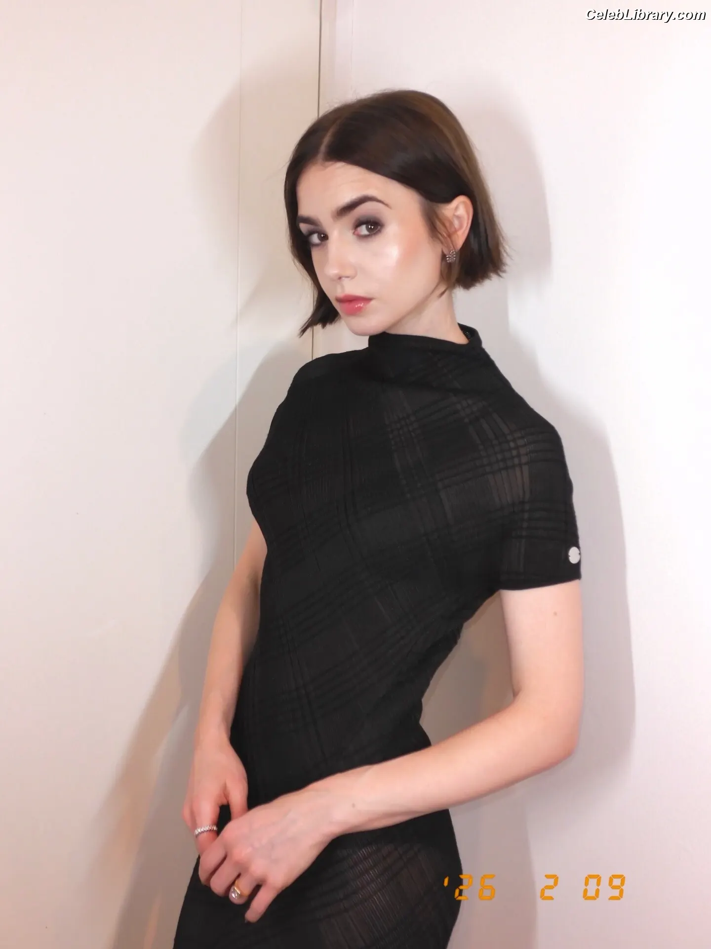 Lily Collins photo 24 of 837