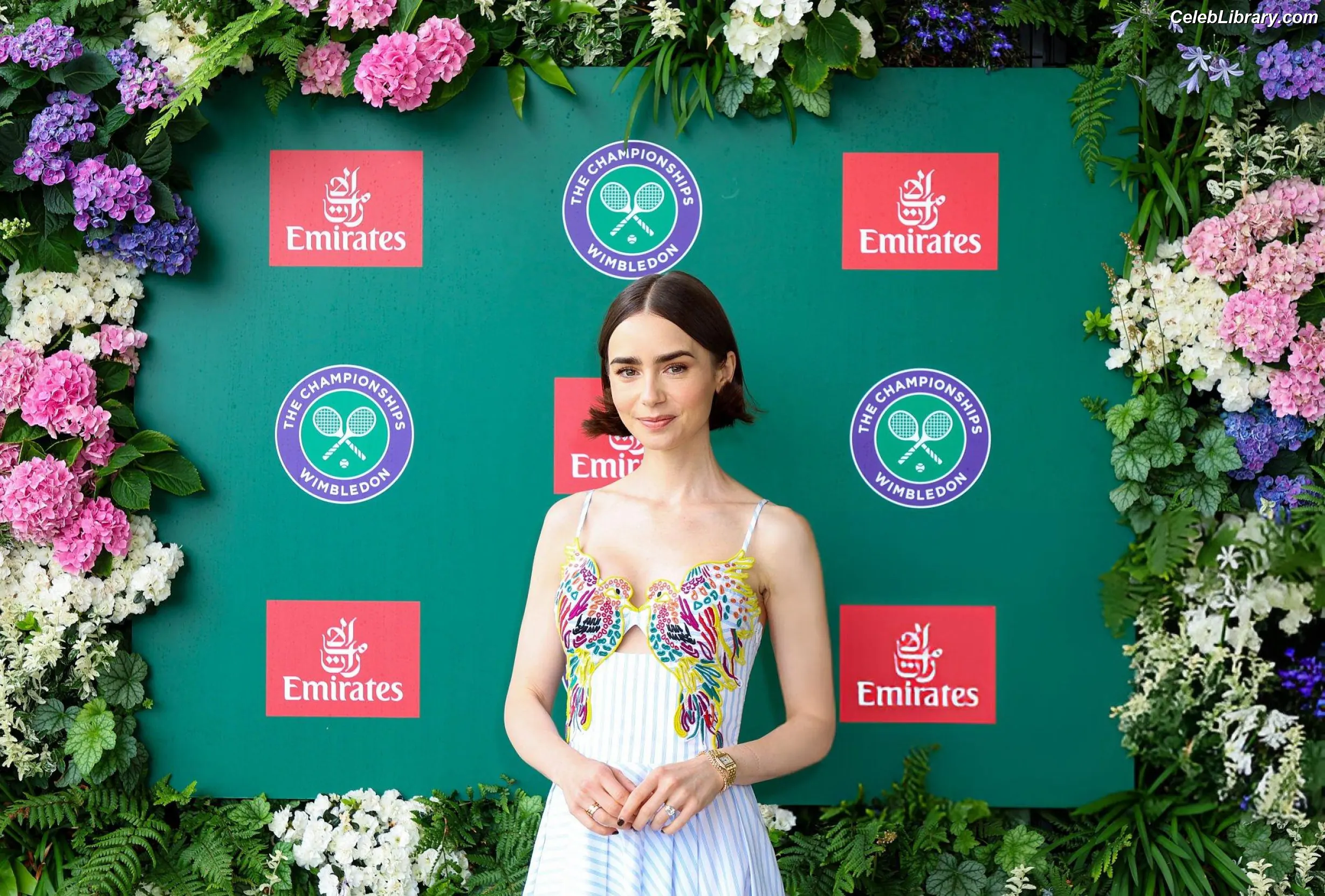 Lily Collins photo 16 of 837