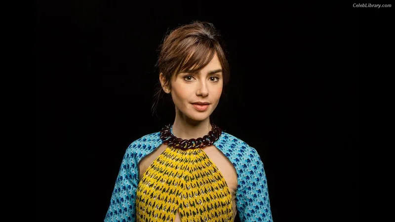 Lily Collins photo 5 of 838
