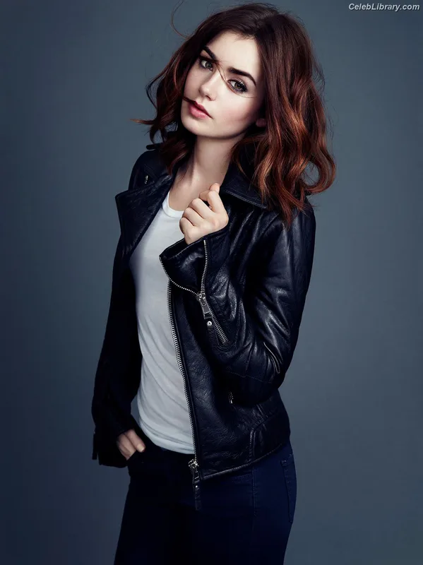 Lily Collins photo 18 of 838