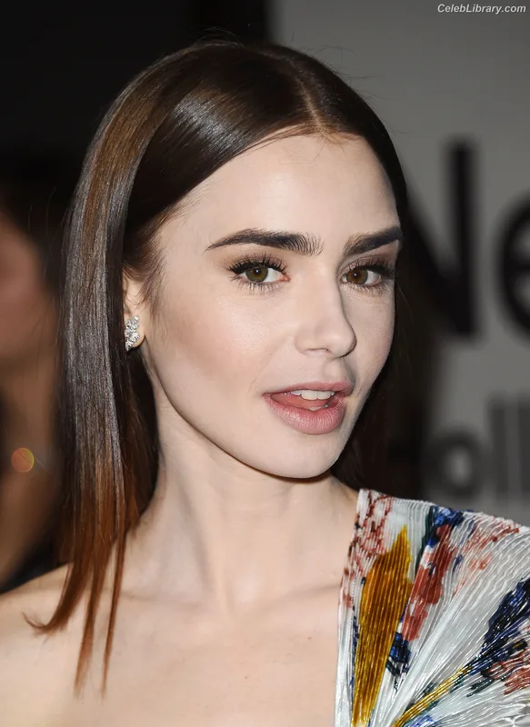 Lily Collins photo 14 of 838