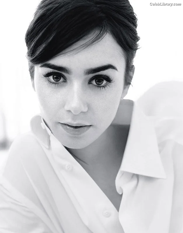 Lily Collins photo 19 of 838