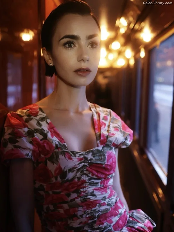 Lily Collins photo 16 of 838
