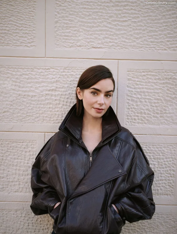 Lily Collins photo 21 of 838