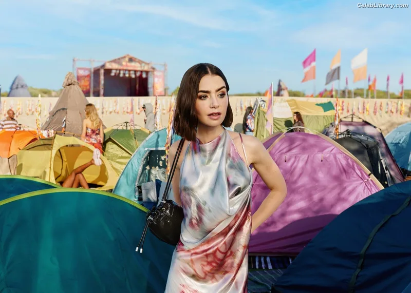 Lily Collins photo 8 of 838