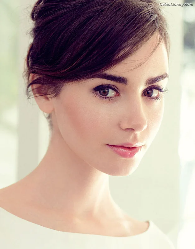Lily Collins photo 12 of 838