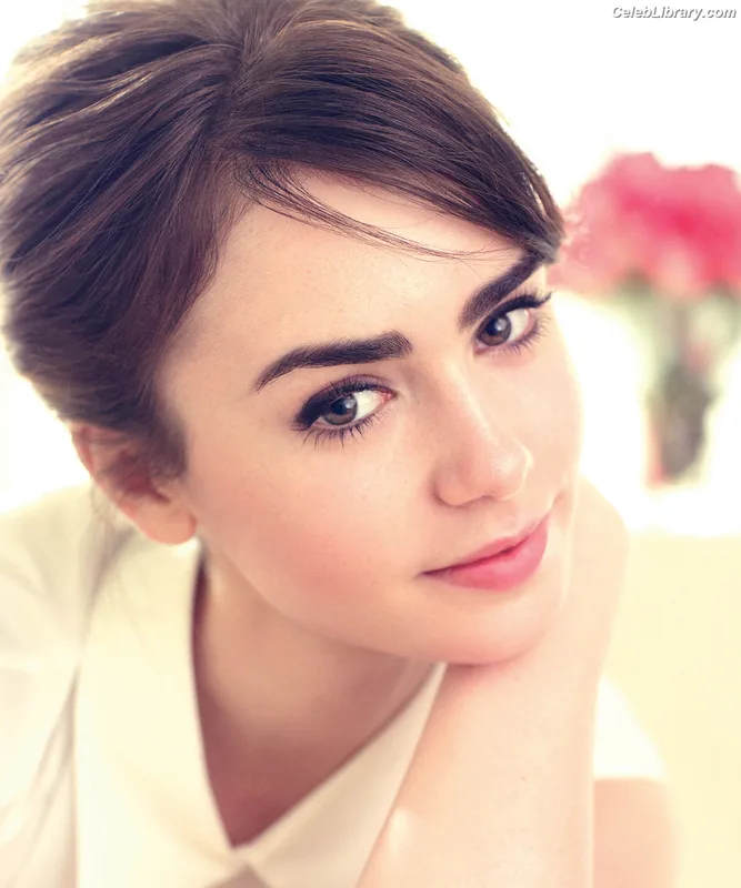 Lily Collins photo 22 of 838