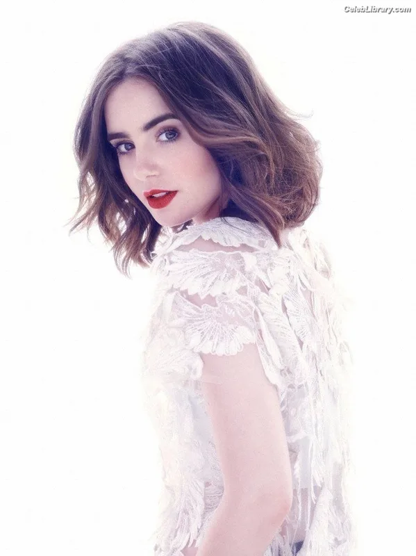Lily Collins photo 10 of 838