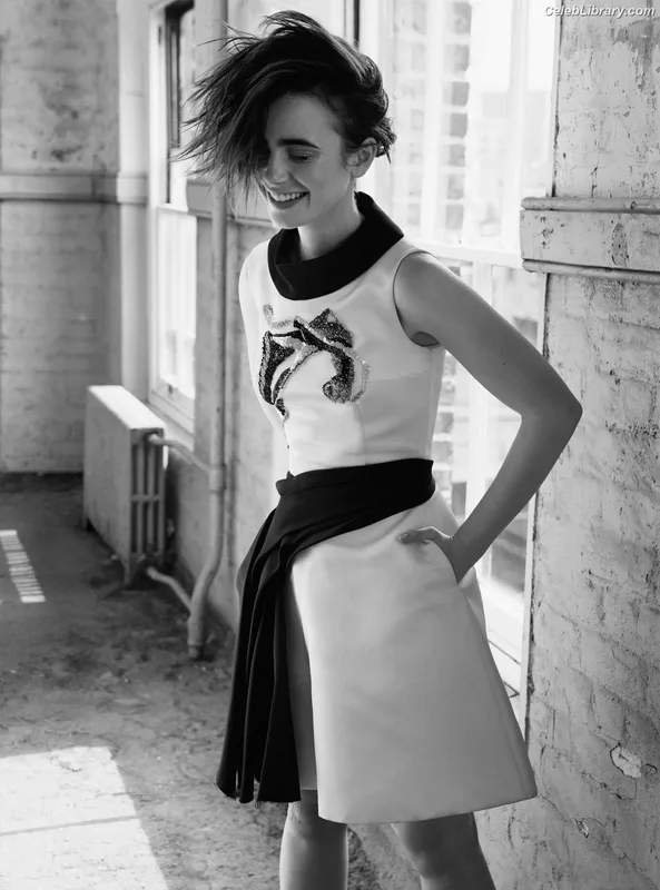 Lily Collins photo 8 of 838