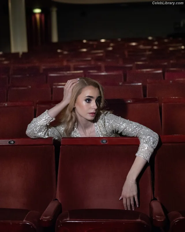 Lily Collins photo 16 of 838