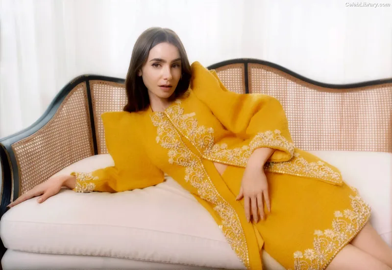 Lily Collins photo 24 of 838