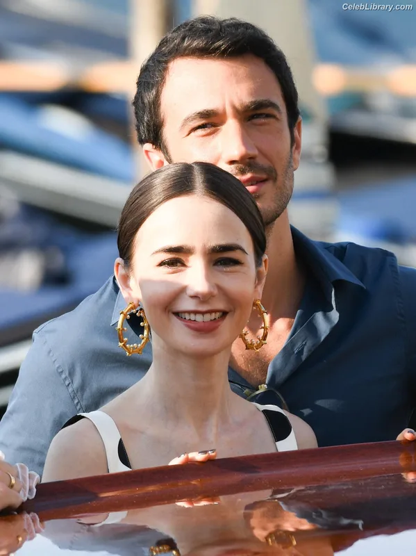 Lily Collins photo 8 of 838