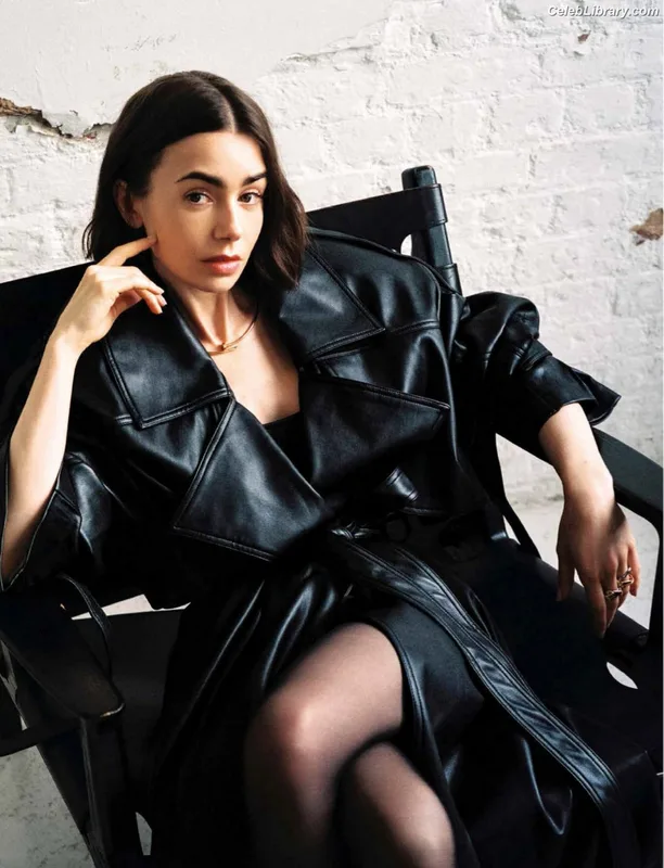 Lily Collins photo 23 of 838