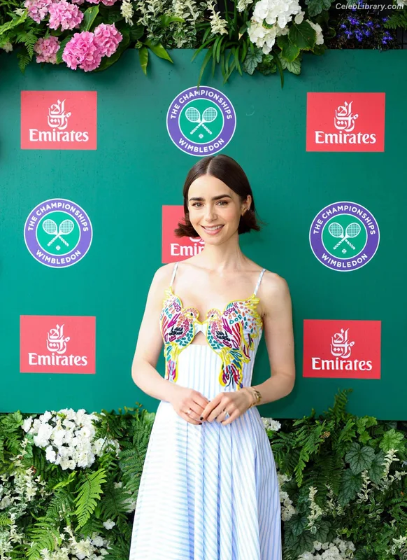 Lily Collins photo 13 of 838