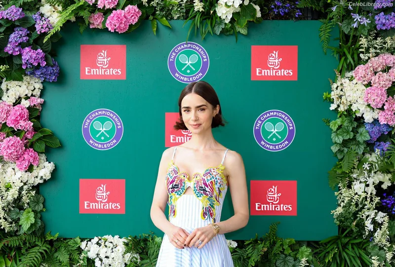 Lily Collins photo 16 of 838