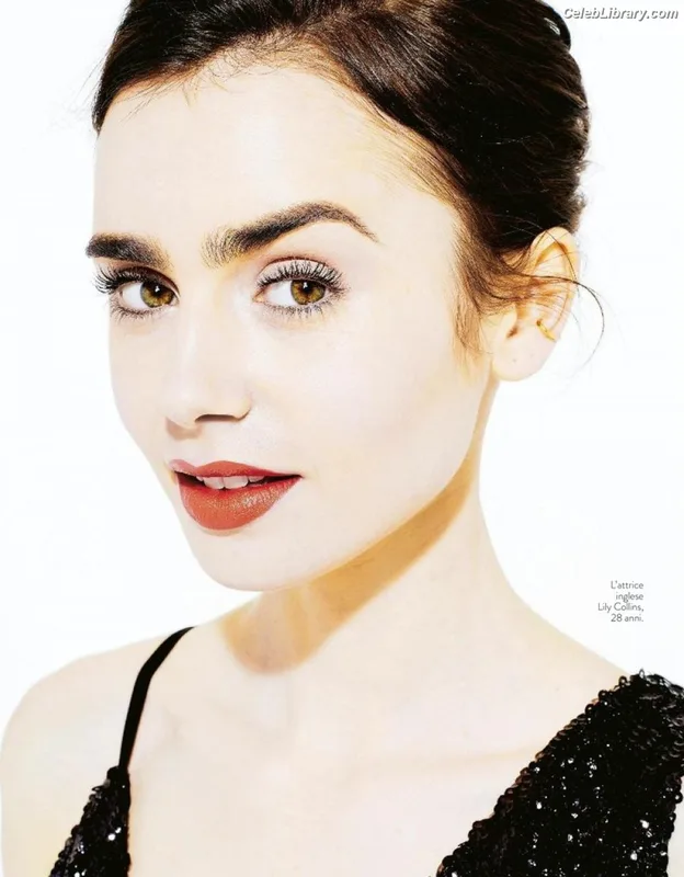 Lily Collins photo 4 of 838