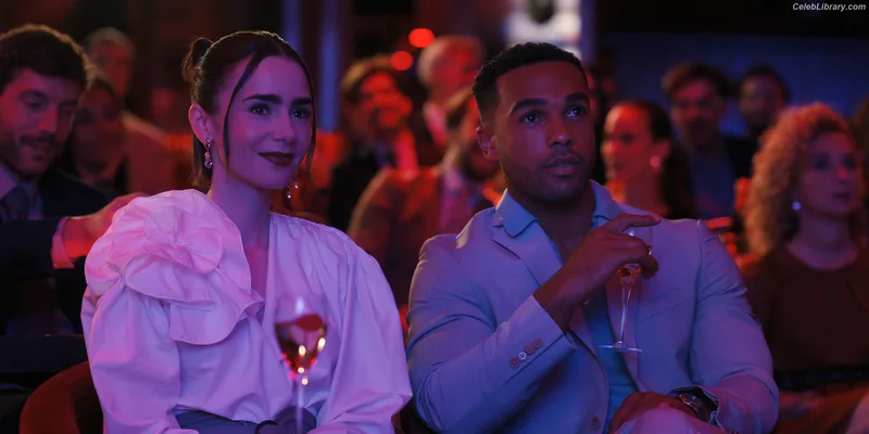 Lily Collins photo 5 of 838