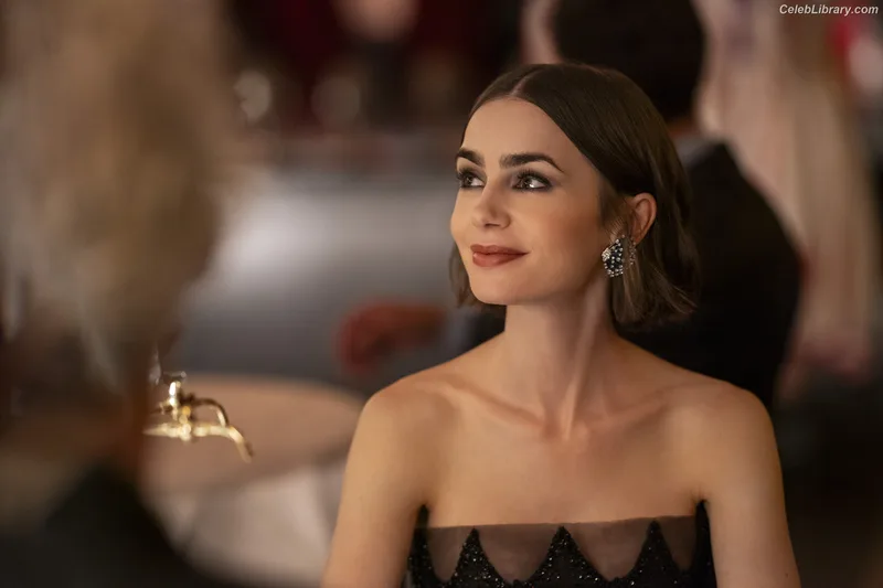 Lily Collins photo 7 of 838