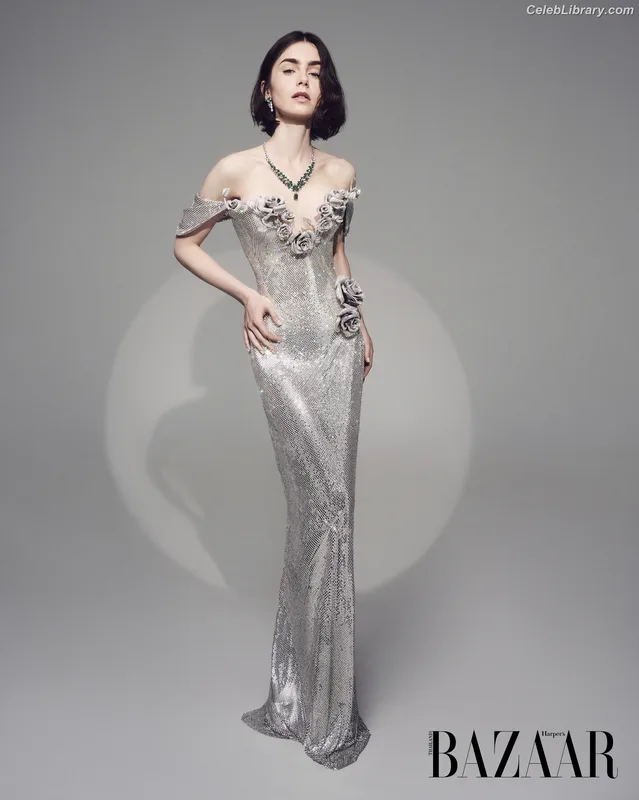 Lily Collins photo 11 of 838