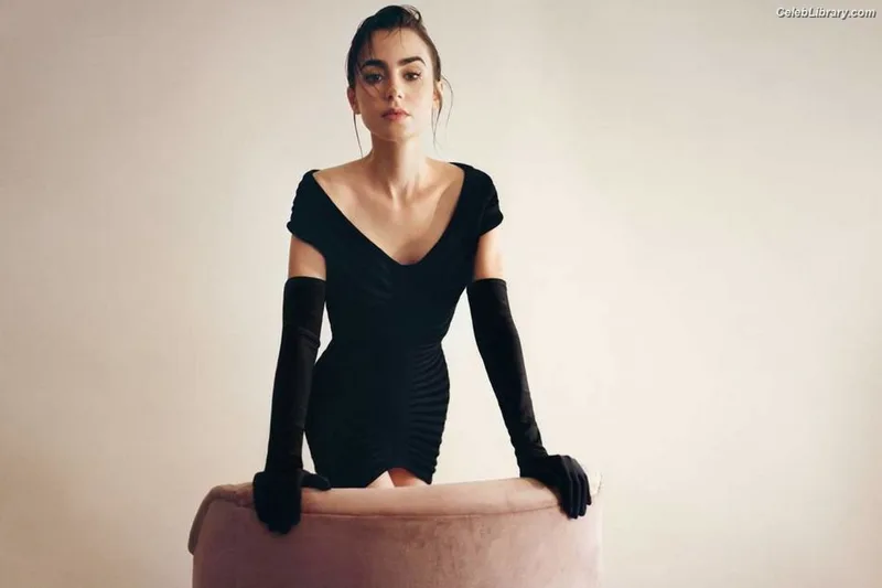 Lily Collins photo 20 of 838