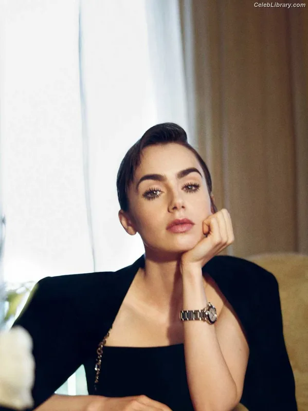 Lily Collins photo 22 of 838